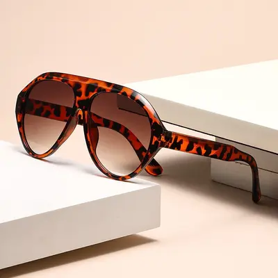 Radsportbrille mit großem Rahmen, Cyberpunk-Design im Y2K-Stil - 9