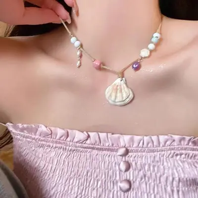 Pearl and shell bead necklace, beach vacation style - 13