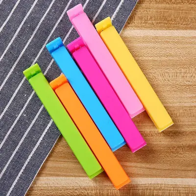 11 cm Plastic Bag Sealing Clips in Candy Colours