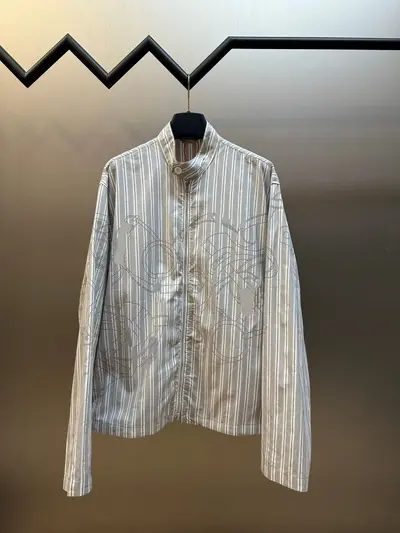 Striped Stand Collar Shirt Jacket with Logo Print, Simple and Versatile - 7