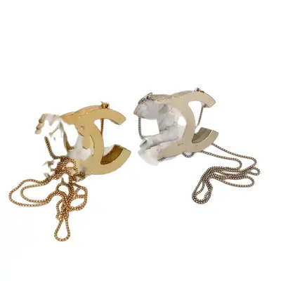 Sommertrend 2025 elegante Handtasche mit Schultergurt, Crossbody-Design, großes Fassungsvermögen, modische Mini-Kettentasche, kleine Quadratform