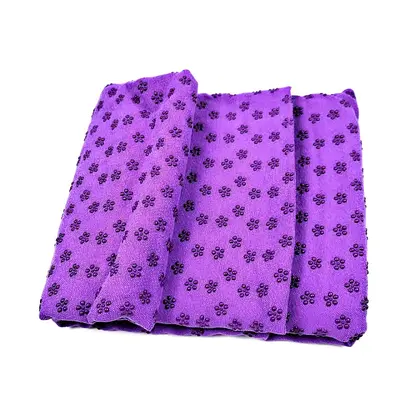 Microfiber Yoga Blanket, Non-Slip and Sweat-Absorbent, with Mesh Bag - 3
