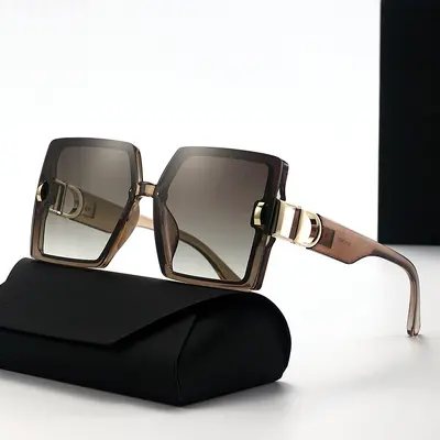 Großer eckiger Damen-Sonnenbrille mit D-Nieten, UV-Schutz - 7