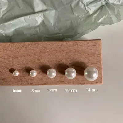 Delinmiş kulaklar için S925 gümüş iğneli inci küpeler, kadınlar için üst düzey, modaya uygun küpeler, modaya uygun niş, sade ve çok yönlü aksesuarlar