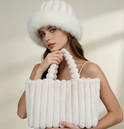 Peluş Kadın Omuz Çantası Puf Şapkalı Sonbahar Kış El Çantası - 9