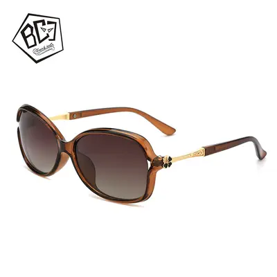 Women's Polarized Retro Small Frame Sunglasses for Driving - 3