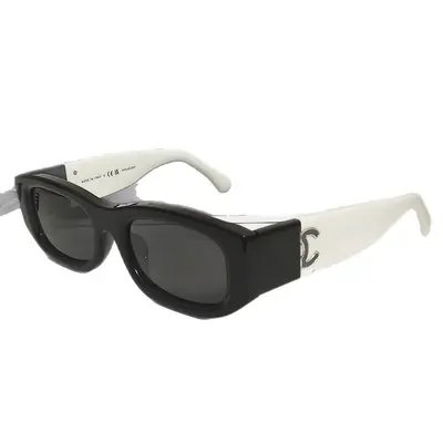 Square Polarized Sunglasses, Panda Black and White, Model 5525 - 6