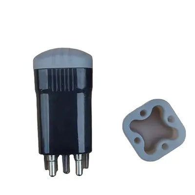 Essential Oil Scalp Applicator Comb with Roller Tip 8ml - 5