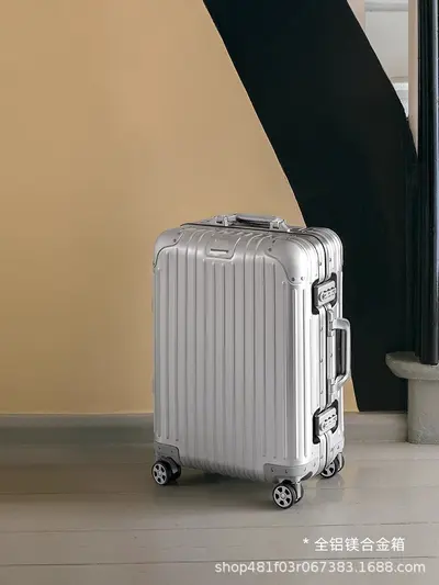 Tamamen alüminyum magnezyum alaşımlı şifre kutusu kadın tekerlekli çanta erkek evrensel tekerlekli bavul 20 inç bavul yatılı çanta alüminyum çerçeve kutusu