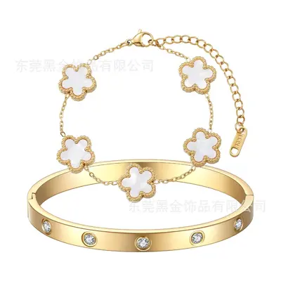 Titanium Steel Five-Leaf Flower Oval Diamond Bracelet, 18K Gold - 9