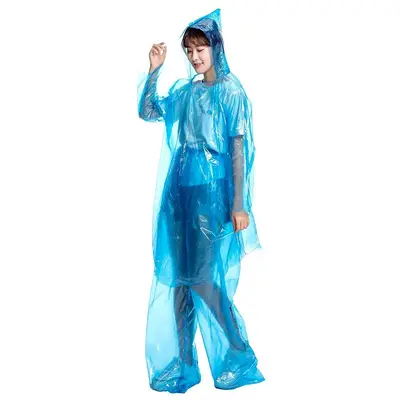 Disposable raincoat set, two-piece, for water activities