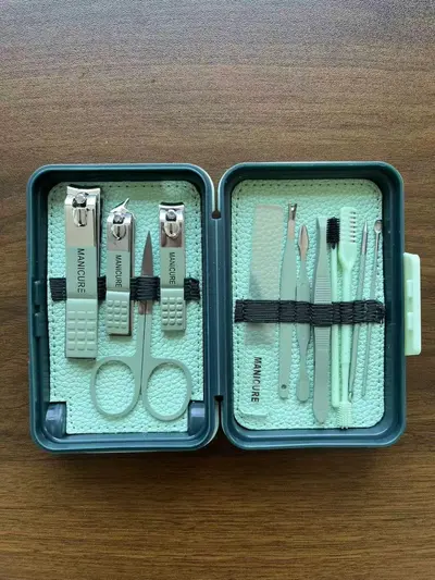 Manicure care suitcase 12-piece nail clipper set home nail clippers nail scissors special manicure tools - 7