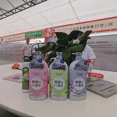 1000ML Supermarket Wholesale Shower Gel Long-Lasting Fragrance 72 Hours Perfume Shower Gel Family Shower Gel Bulk