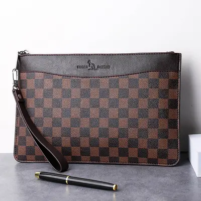 Herren-Handtasche im Karomuster, Umschlagform, mehrere Kartenfächer - 4
