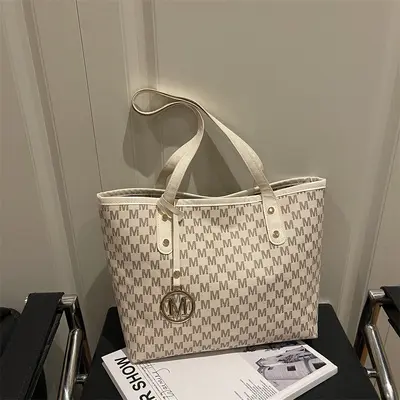 Large Capacity Printed Tote Bag for Women, Commuter Shoulder Bag - 3