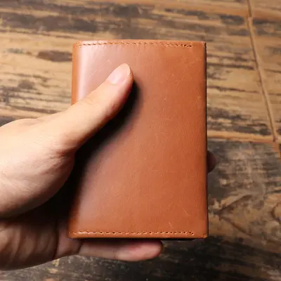 Herren-Clutch aus Echtleder mit Münzfach und Kartenfächern - 5