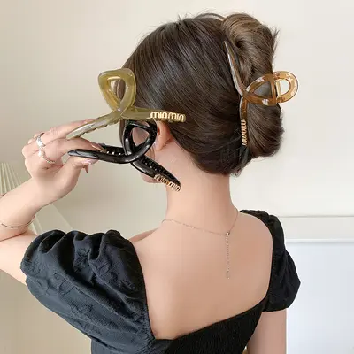 Large Letter Cross Claw Hair Clip for Women, Shark Clip Hair Accessory Wholesale, Back of Head Styling for Thick Hair, Premium Decorative Hair Accessory