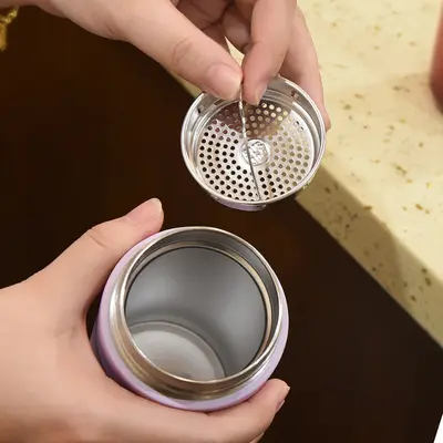 Thermobecher mit Farbverlauf für Damen, Edelstahl 304, tragbar