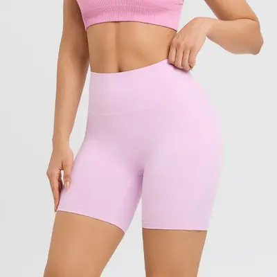 Yüksek belli kadın yoga şortu, cepli, dikişsiz, kalça kaldırıcı - 4