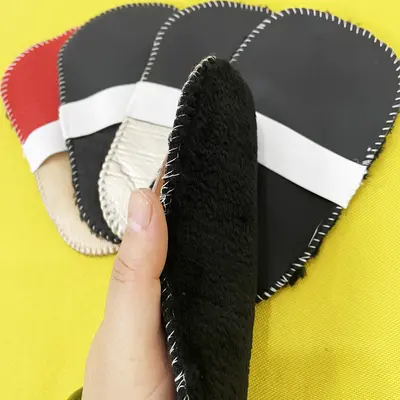 Shoe Polishing Gloves, Suede-Look, Soft Bristle