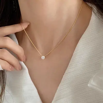 Europa-Amerika Grenzüberschreitender kleiner runder Zirkonia-Anhänger-Halskette für Damen, Leichte Luxus-Nische, hochwertiger Schmuck, Accessoires, sofort verfügbar