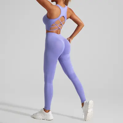 Seamless Open-Back Yoga Set with Sports Bra and High-Waist Leggings - 11