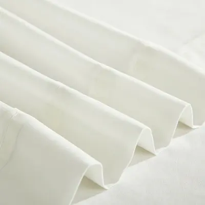 Vio Vierteiliges Bettbezug-Set mit flachen Streifen - 4
