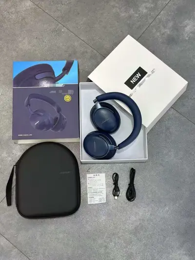 QC55 Bluetooth-Kopfhörer, faltbar, mit Ledertasche - 10