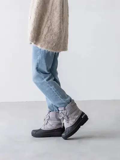 Kadın kar botu, kaymaz buz tırtıllı, kadife astarlı ve su itici