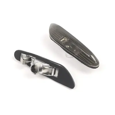 BMW 3 and 5 Series E60 E46 E90 E92 Fender Turn Signal Light