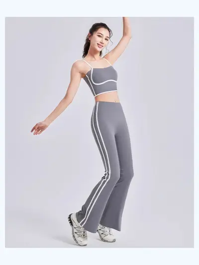 Kadın Yoga Takımı, Atlet ve Mikro Paça Pantolon, Hızlı Kuruyan Kumaş - 3