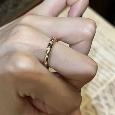 Vintage zirconia diamond ring with layered design - 8