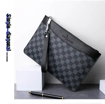 Herren-Handtasche im Karomuster, Umschlagform, mehrere Kartenfächer - 9