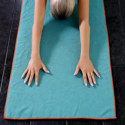 Kalın kaymaz yoga battaniyesi, makinede yıkanabilir, katlanabilir