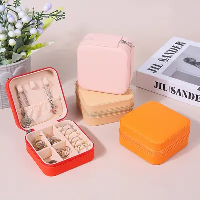 Portable jewelry box for earrings, necklaces, rings, storage box, small and elegant home accessories, best-selling model