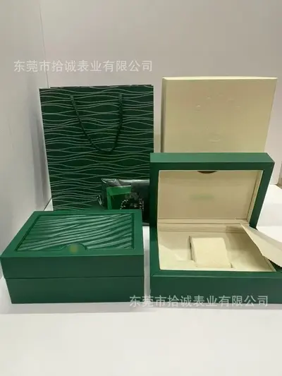 新款男士女士全钻满钻石英手表多款式跨境热销款合金手表男石英表 - 9