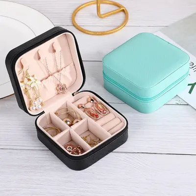 Portable travel jewelry box, simple earrings, necklaces, rings, jewelry boxes, PVC jewelry packaging boxes in stock