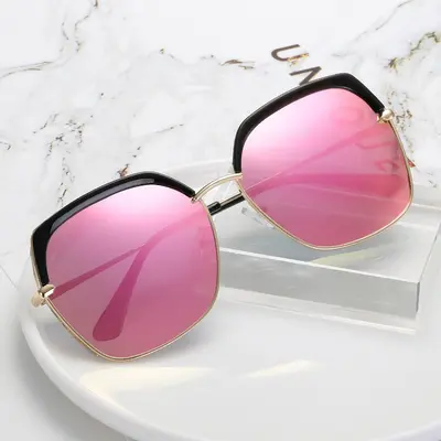 Large Frame Polarized Sunglasses for Women, UV400 Protection, Round Face Style - 11
