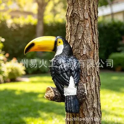 Outdoor Resin Bird Statue Tree Hanging for Garden Decor