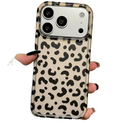 Açık kahverengi leopar desenli iPhone 16 Pro kılıfı, darbe önleyici