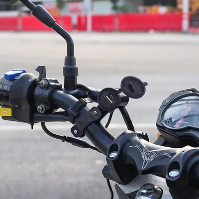 Sıcak satış motosiklet şarj cihazı çok fonksiyonlu 12v hızlı şarj cep telefonu şarj cihazı usb şarj cihazı 2.5A su geçirmez modifikasyon