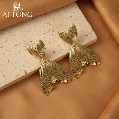 Metal Foldable Fan-Shaped Geometric Retro Earrings - 10
