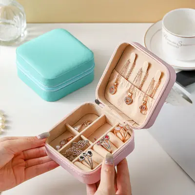 Grenzüberschreitende Schmuckaufbewahrungsbox Mini-Reisekoffer tragbare Aufbewahrungsbox für Ohrringe Halskette Ring Ohrring PU-Schmuckaufbewahrungsbox - 2