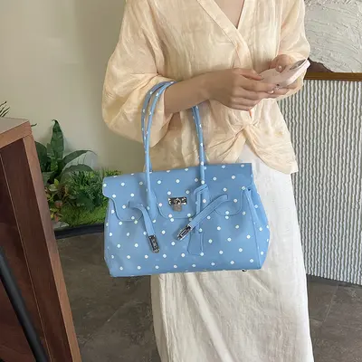 Polka Dot Jelly Tote Bag, Large Capacity Commuter Underarm Bag - 11