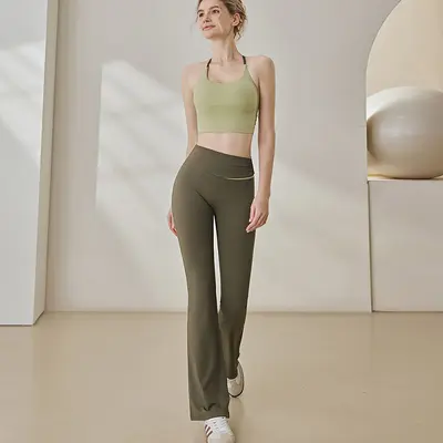 Women's High-Stretch Pilates Yoga Set, Halter Vest and Flare Pants - 9