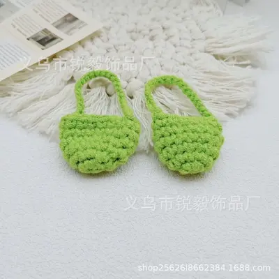 Mini wool knit bag Bluetooth headphone bag clothing accessories hand-knitted DIY bag