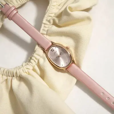 Damen-Quarzarmbanduhr mit ovalem Design und persönlichem Stil