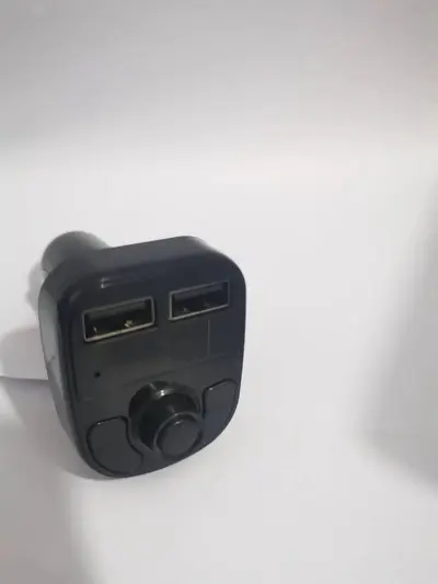 Auto-Bluetooth-MP3-Player mit FM-Transmitter, Freisprecheinrichtung, Dual-USB-Ladegerät - 8