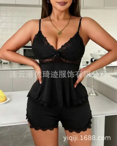 Kadın Dantelli Süt İpeği Pijama Takımı, İki Parça, Kolsuz, Boyun Askılı Şort - 8
