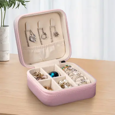 Lightweight luxury leather women's ring box, portable jewelry box, multi-layer travel storage box for earrings and necklaces, gift item. - 8